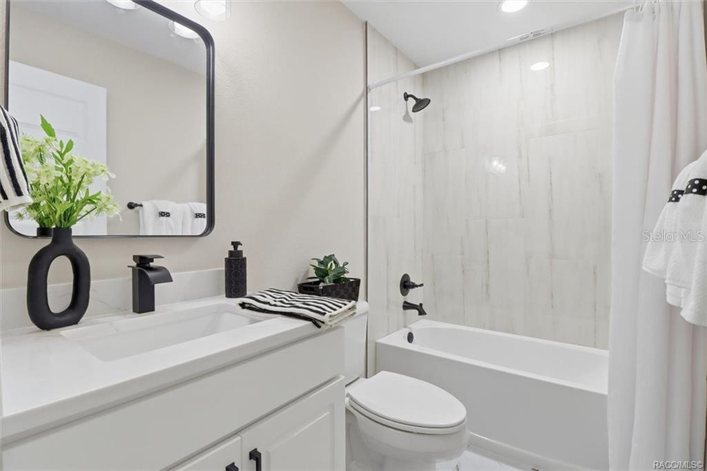 CITRUS SPGS UNIT 14 - Residential