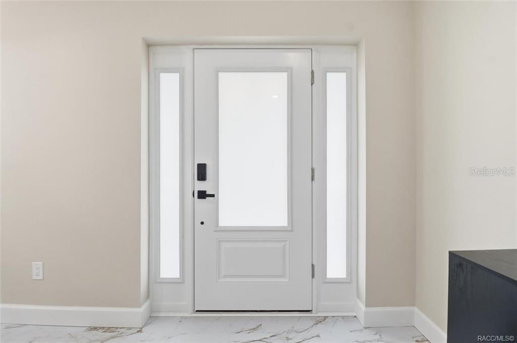 7821 N SARAZEN DRIVE