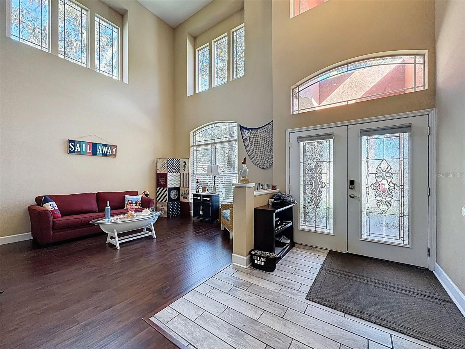 WATERS EDGE 01 - Residential