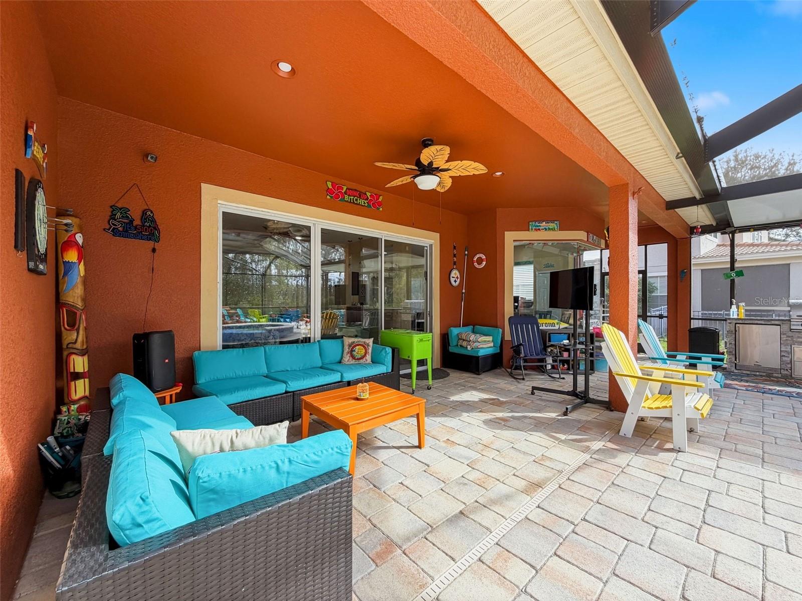 WATERS EDGE 01 - Residential