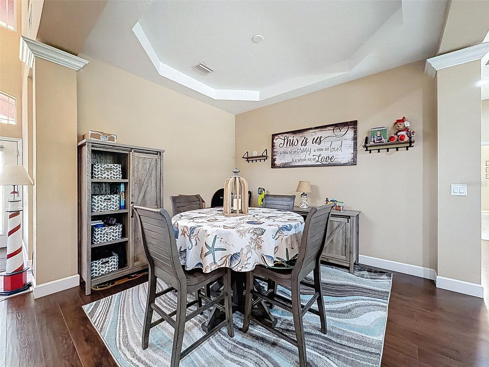 WATERS EDGE 01 - Residential