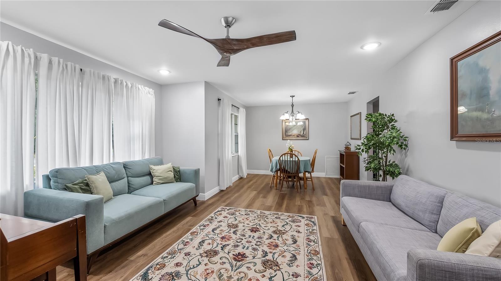 STEWARTS SUB - Residential Lease