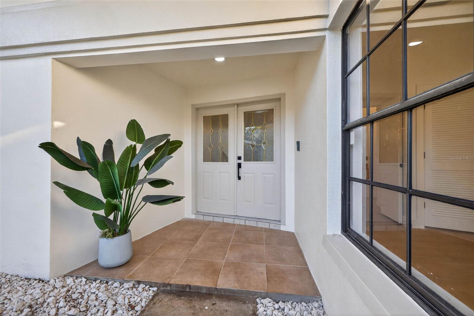 2704 MONTAGUE COURT E