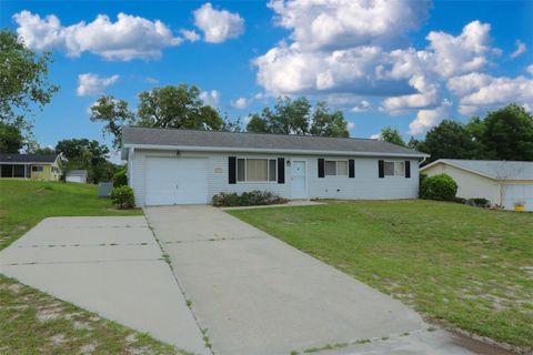 Photo of 8465 SW 107th Lane, Ocala, FL 34481 (MLS # OM717805)