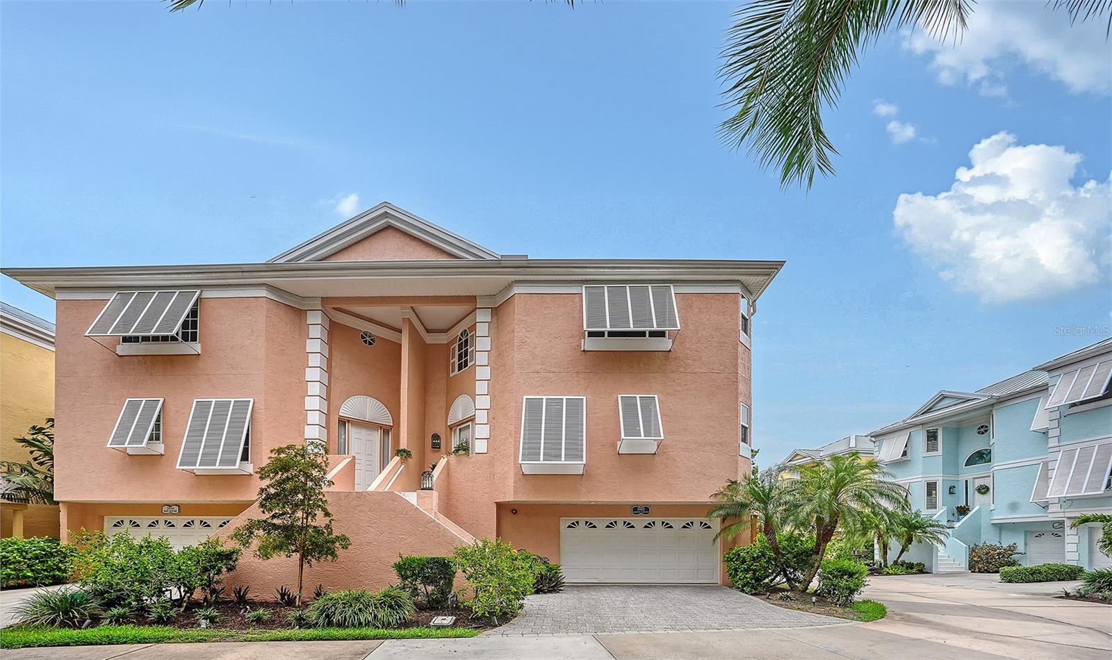 3942 HAMILTON CLUB CIRCLE 13