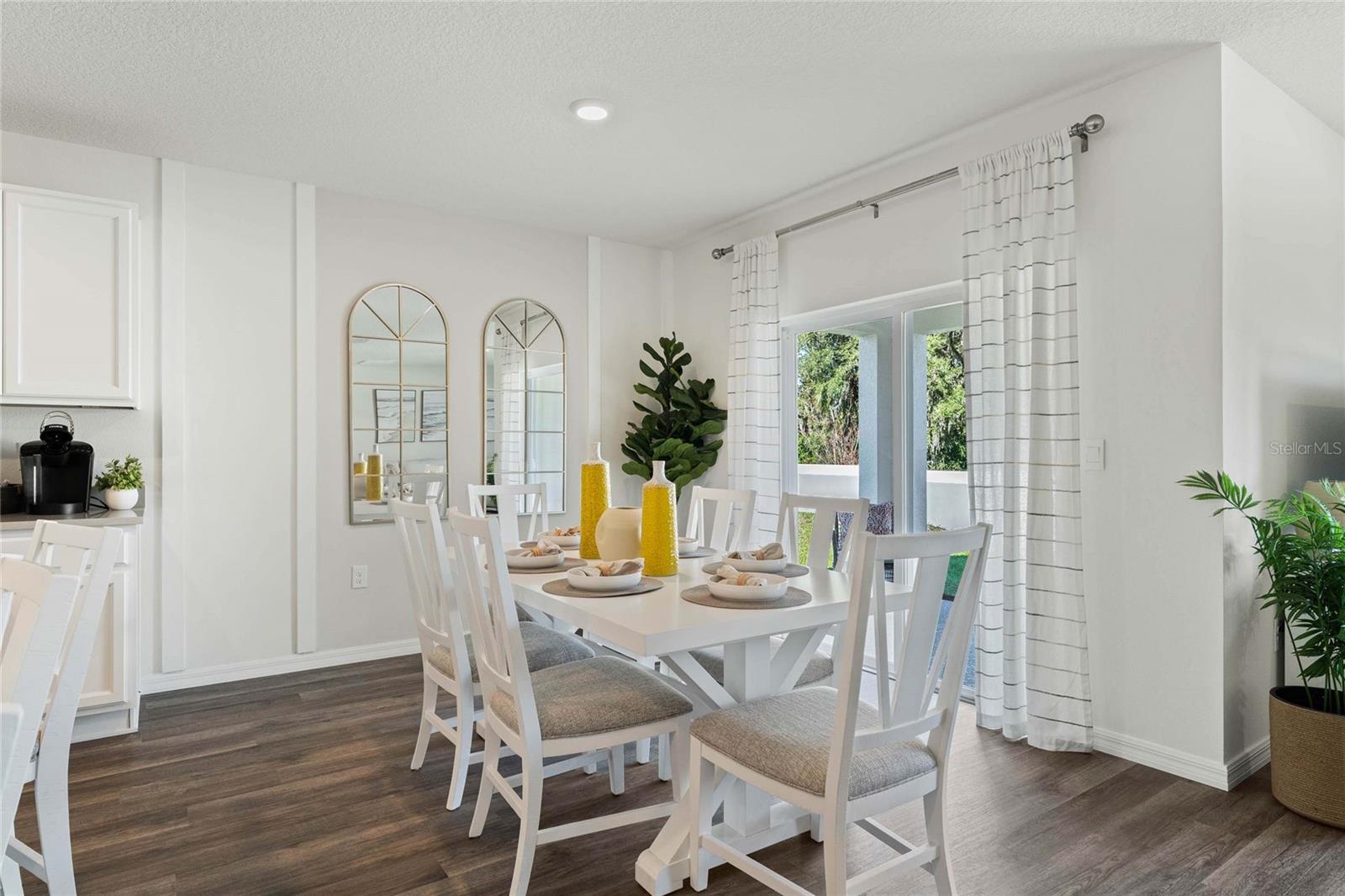 AVALON PARK TAVARES - Residential