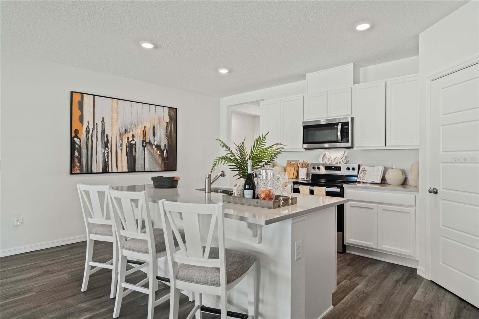 AVALON PARK TAVARES - Residential