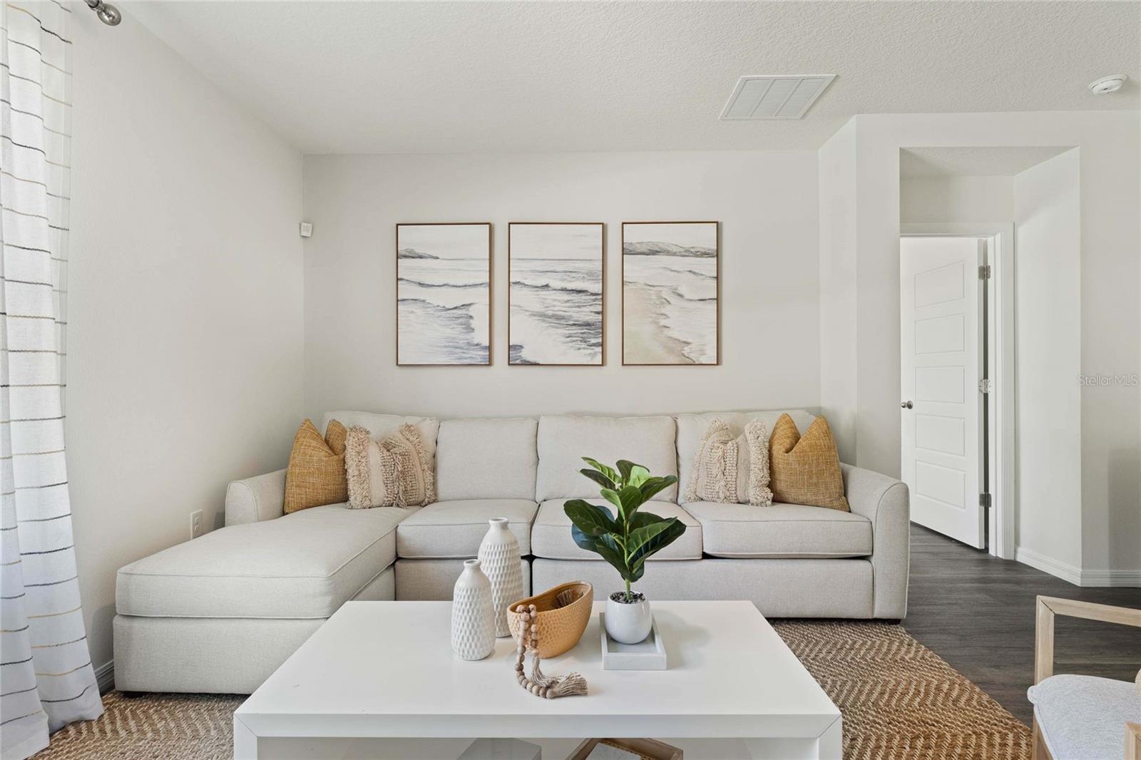 AVALON PARK TAVARES - Residential