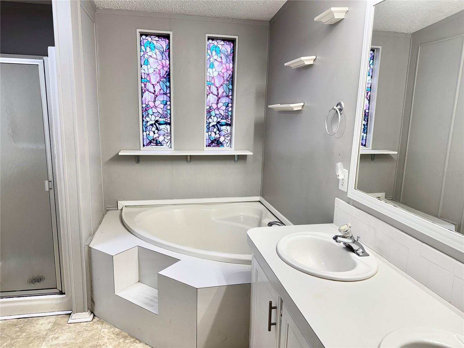 TROYNELLE BY LAKE APOPKA - Residential