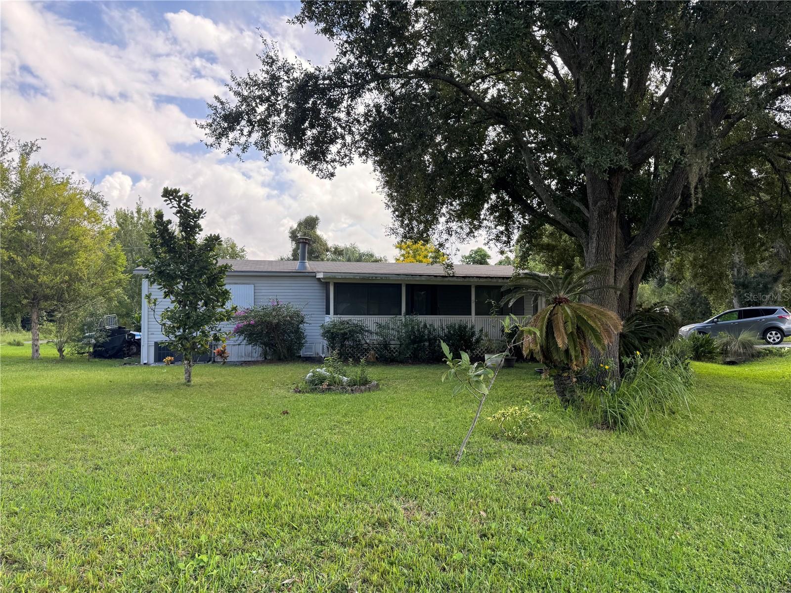 TROYNELLE BY LAKE APOPKA - Residential