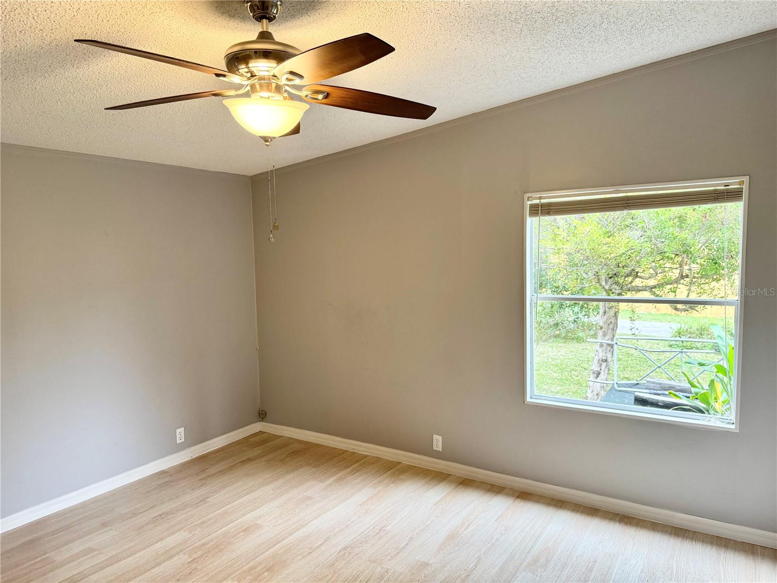 TROYNELLE BY LAKE APOPKA - Residential