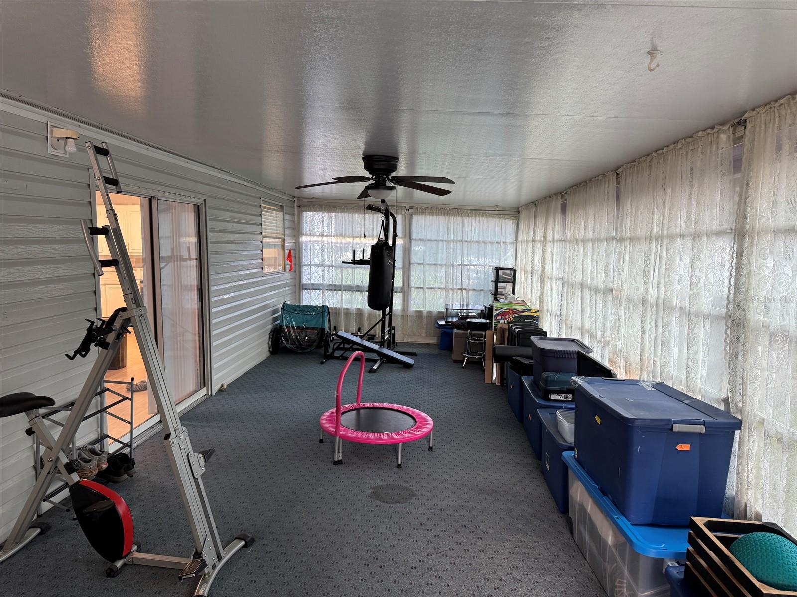 TROYNELLE BY LAKE APOPKA - Residential