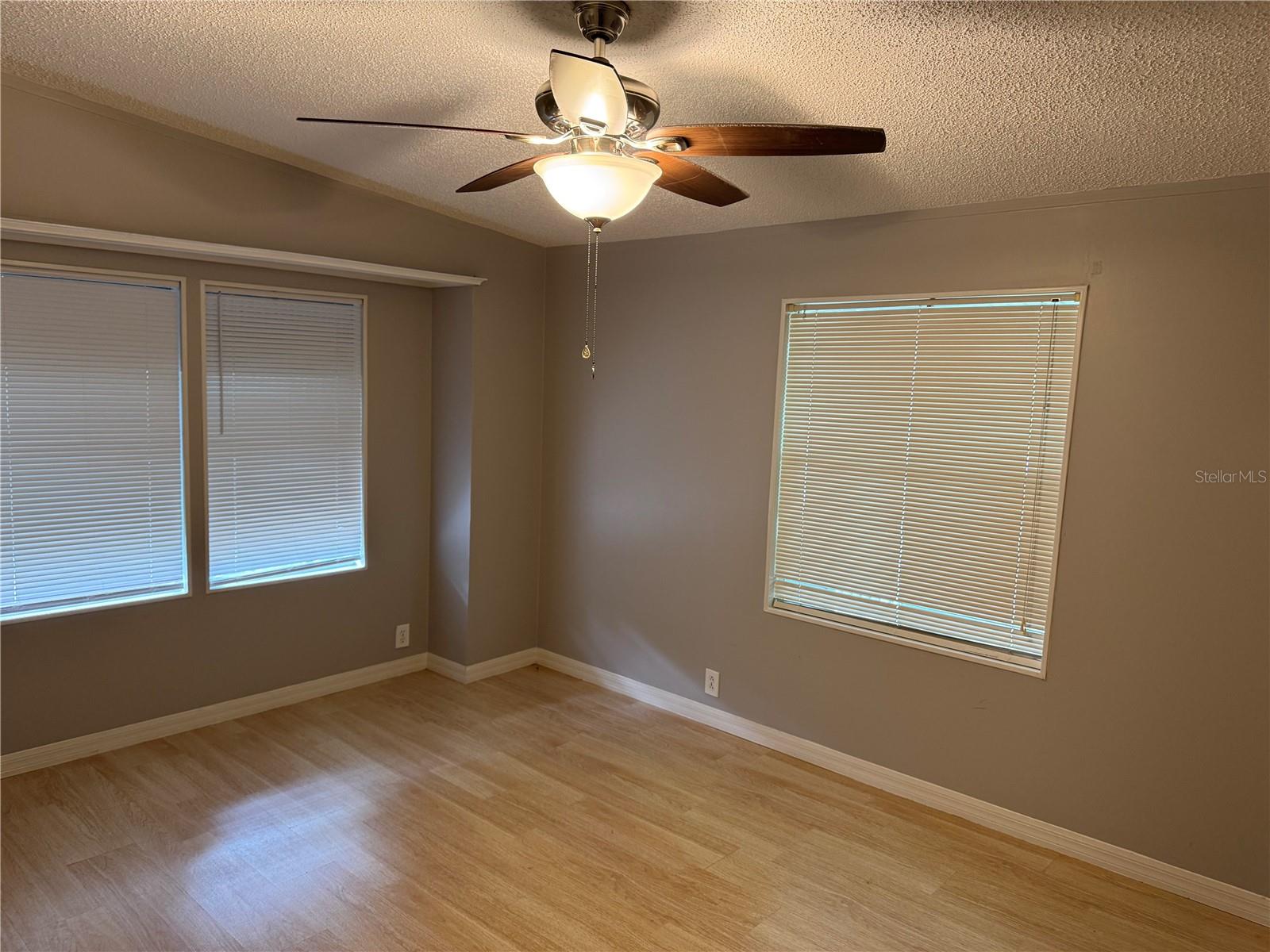 TROYNELLE BY LAKE APOPKA - Residential
