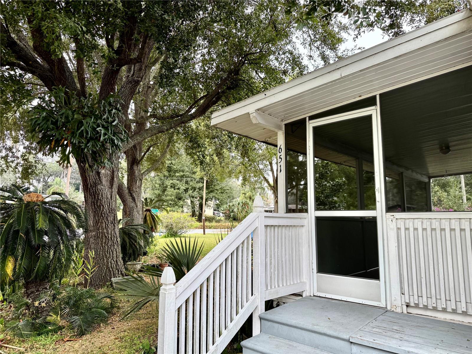 TROYNELLE BY LAKE APOPKA - Residential