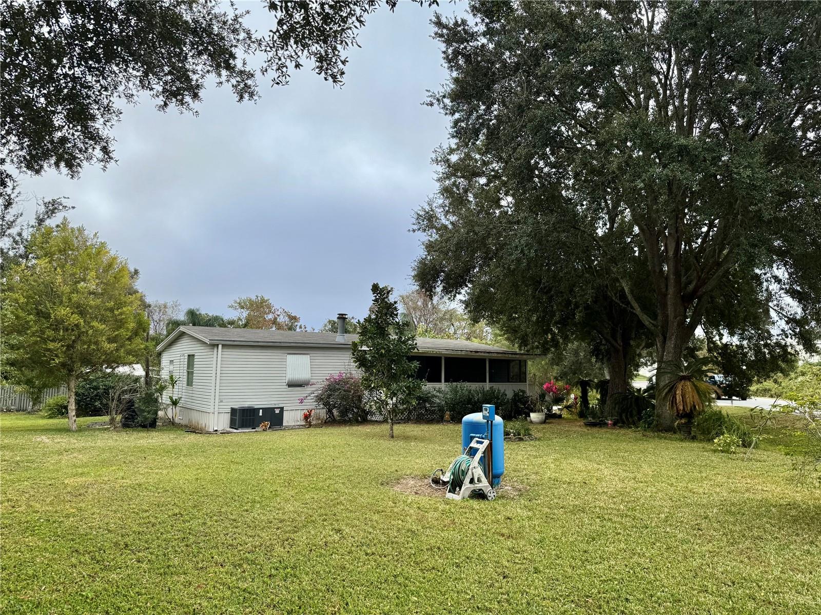 TROYNELLE BY LAKE APOPKA - Residential