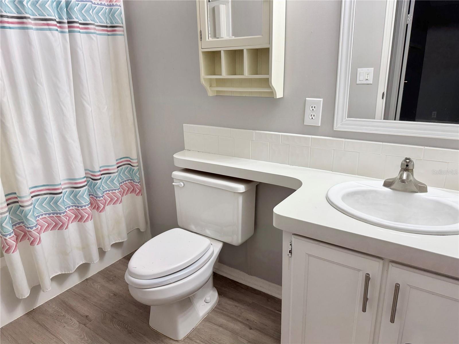 TROYNELLE BY LAKE APOPKA - Residential