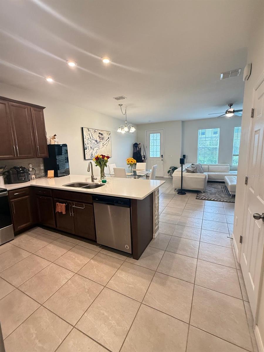 LEGADO 95/47 LOT 100 - Residential