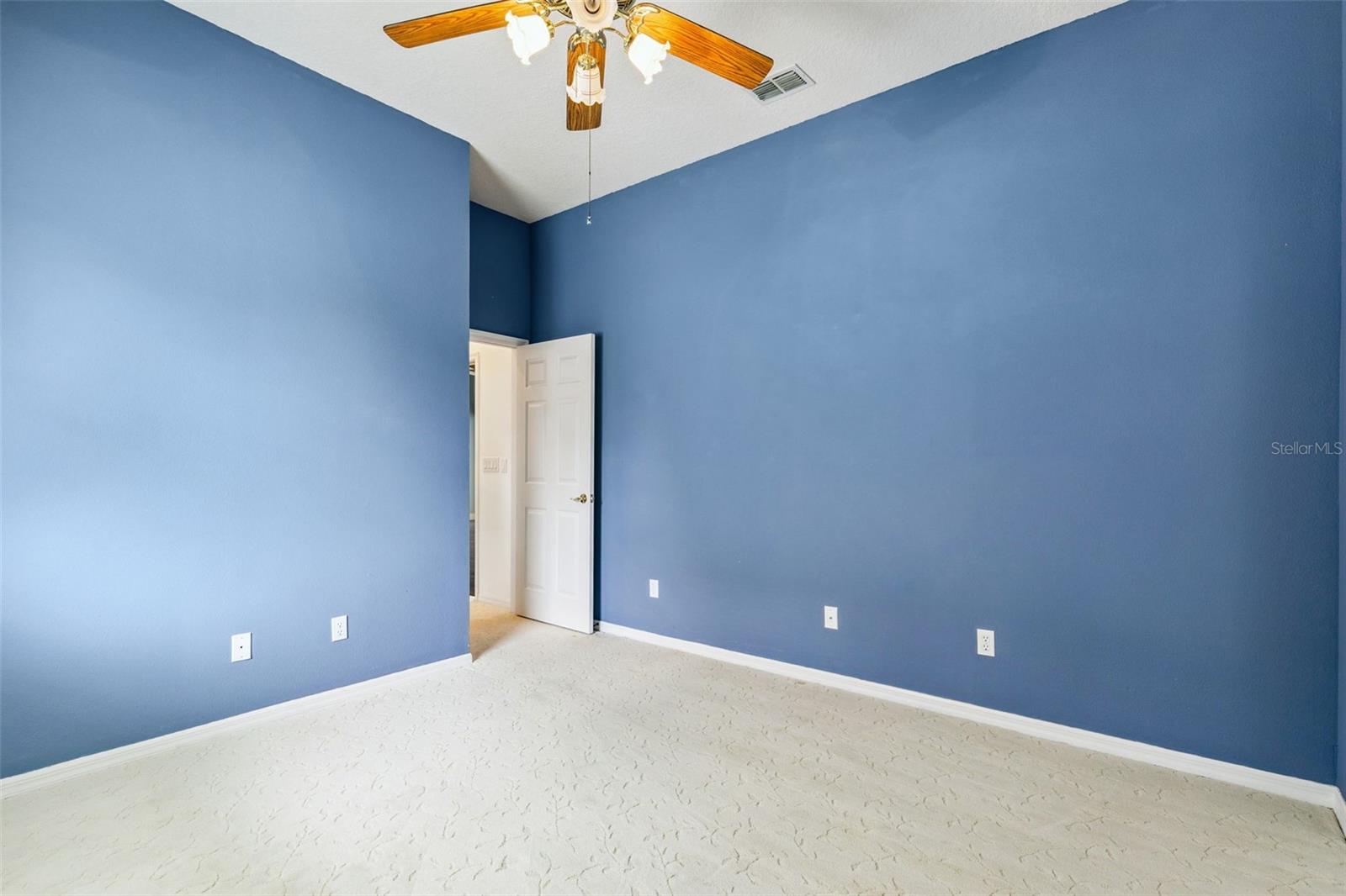 TRACT 105 PH III AT CARILLON - Residential