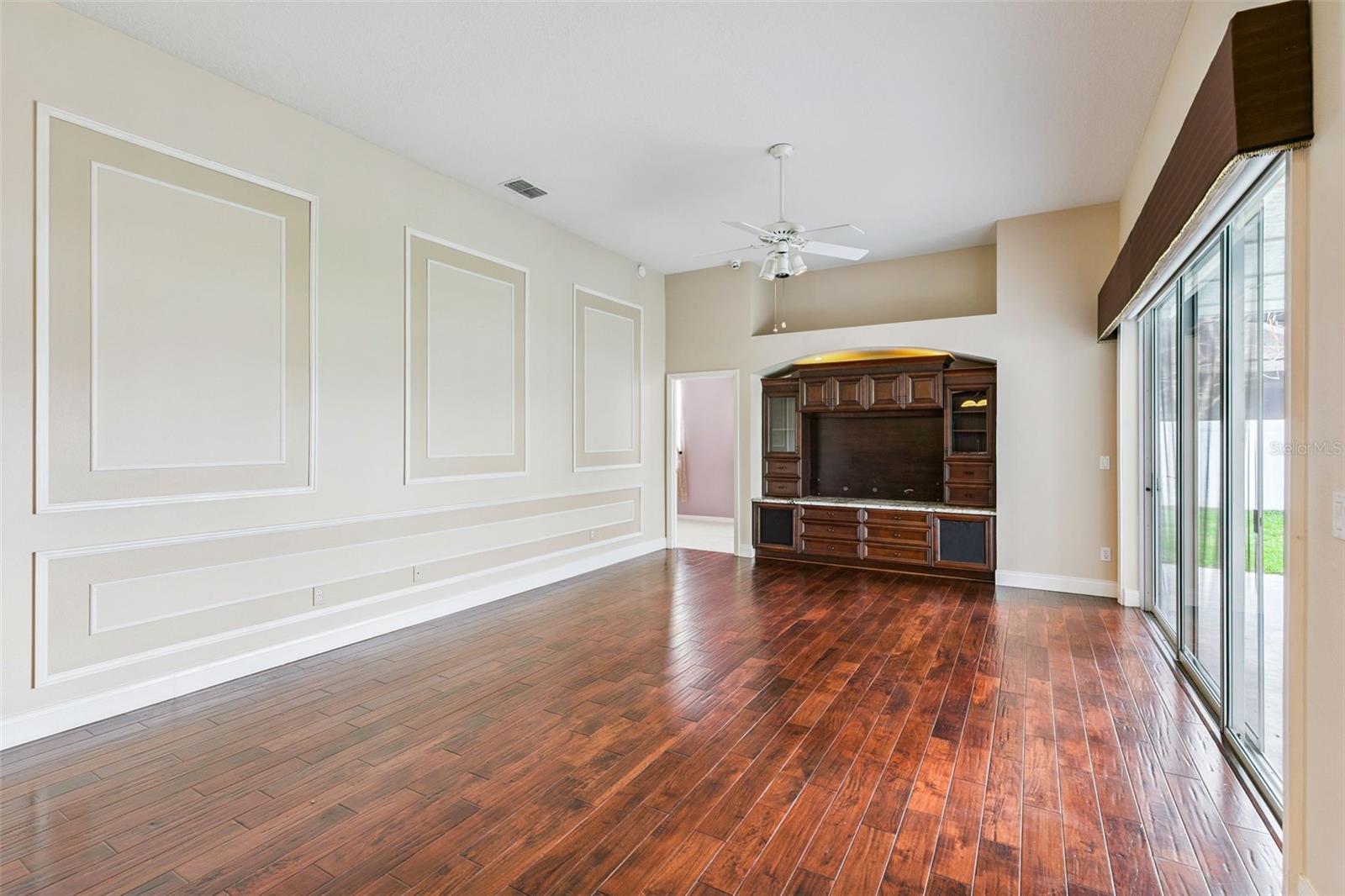 TRACT 105 PH III AT CARILLON - Residential