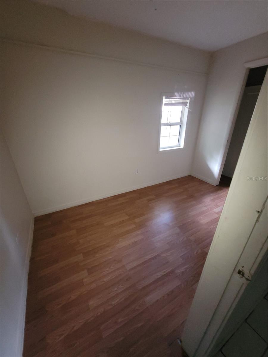CASA LOMA SUB - Residential Lease