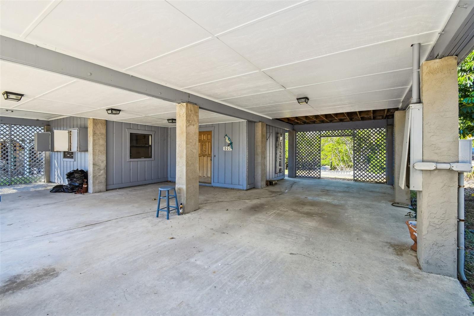 UNPLATTED - Residential