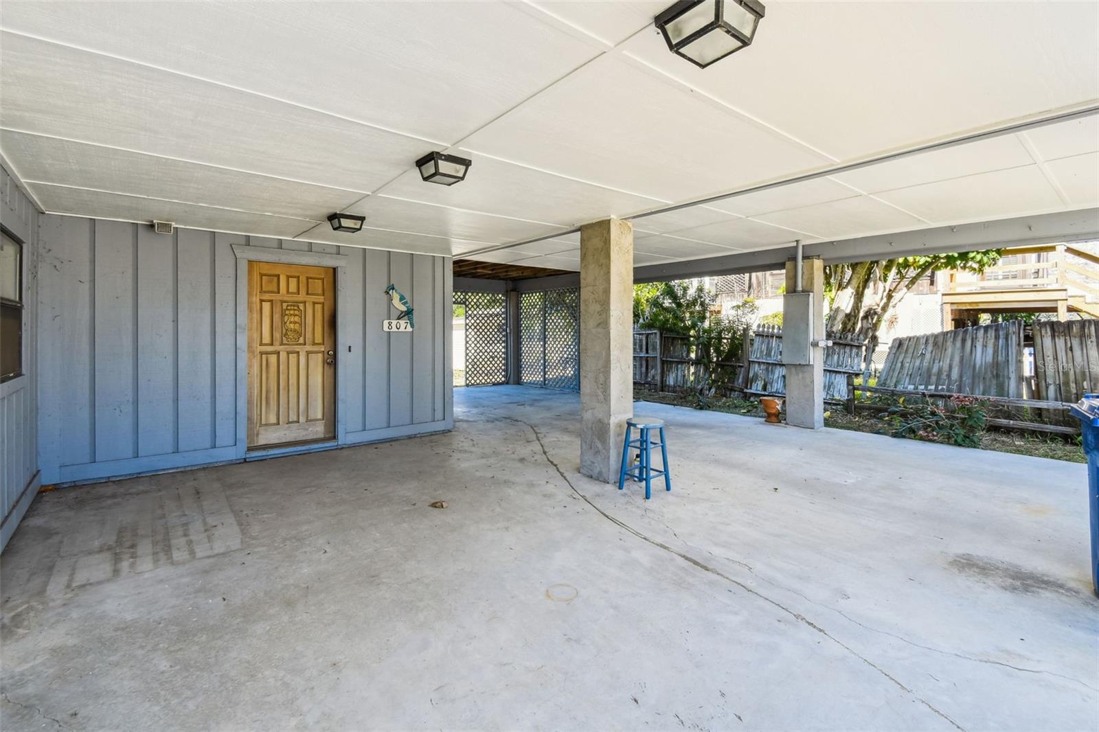 UNPLATTED - Residential