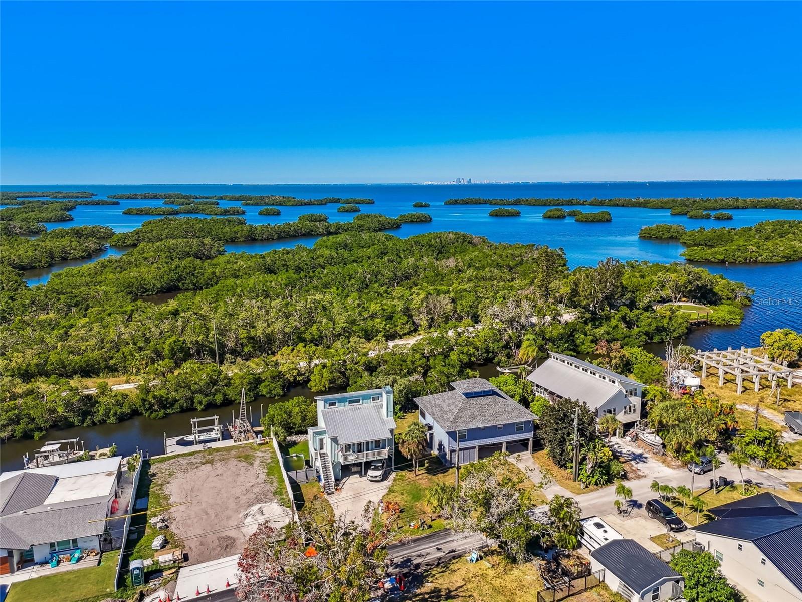 UNPLATTED - Residential