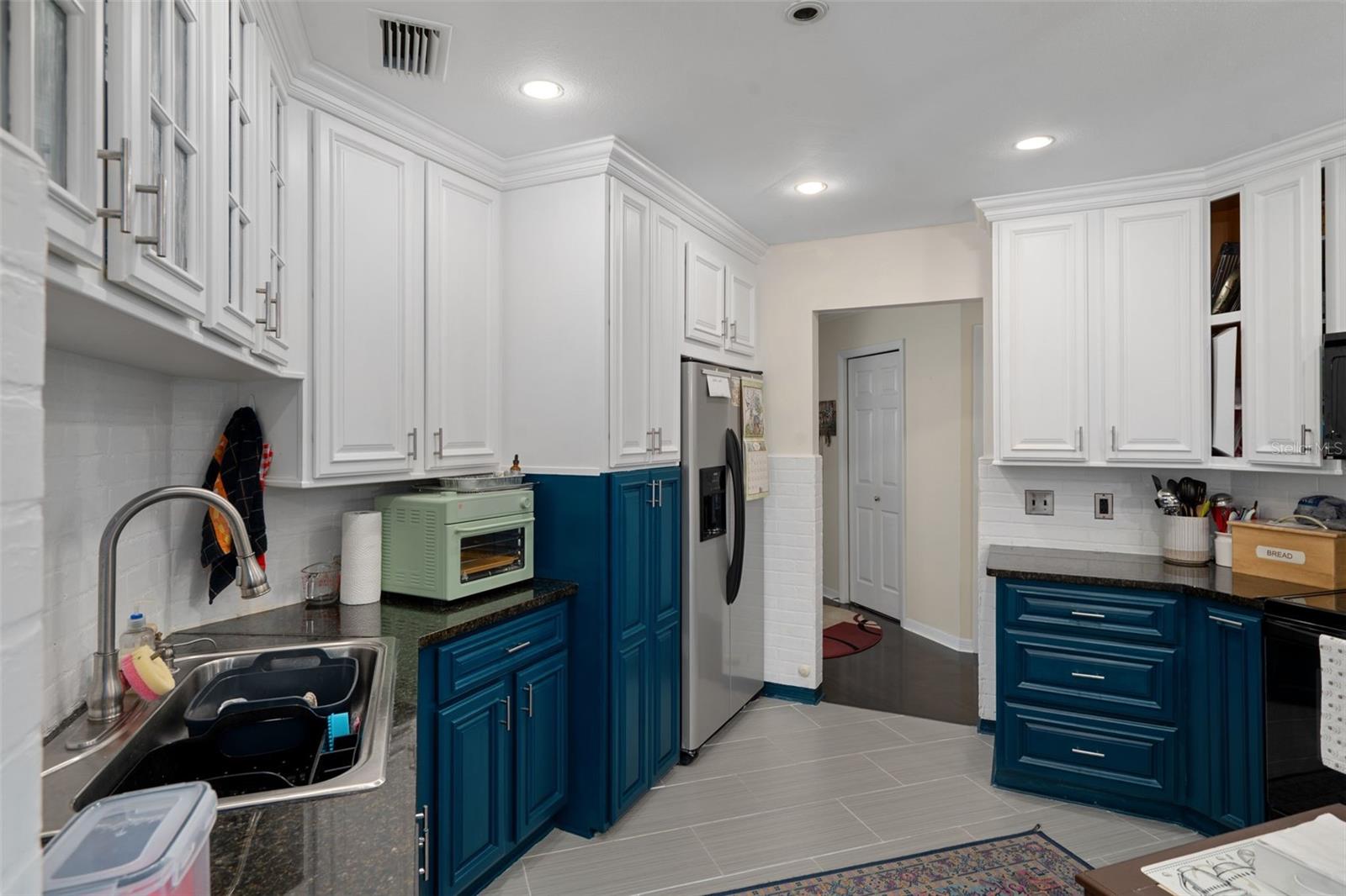 SPRING HILL - Residential