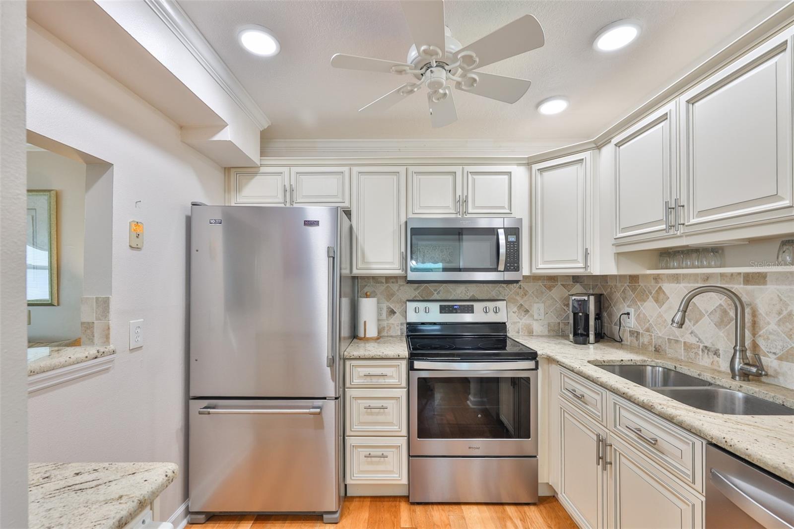 205 KINGS BOULEVARD 55