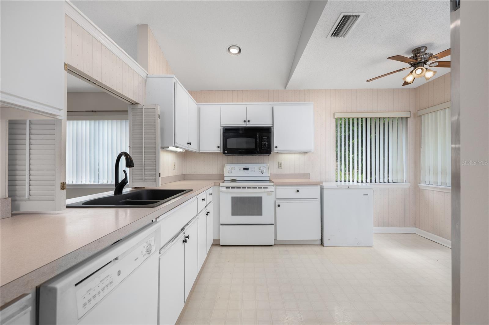 103 WATERWOOD DRIVE