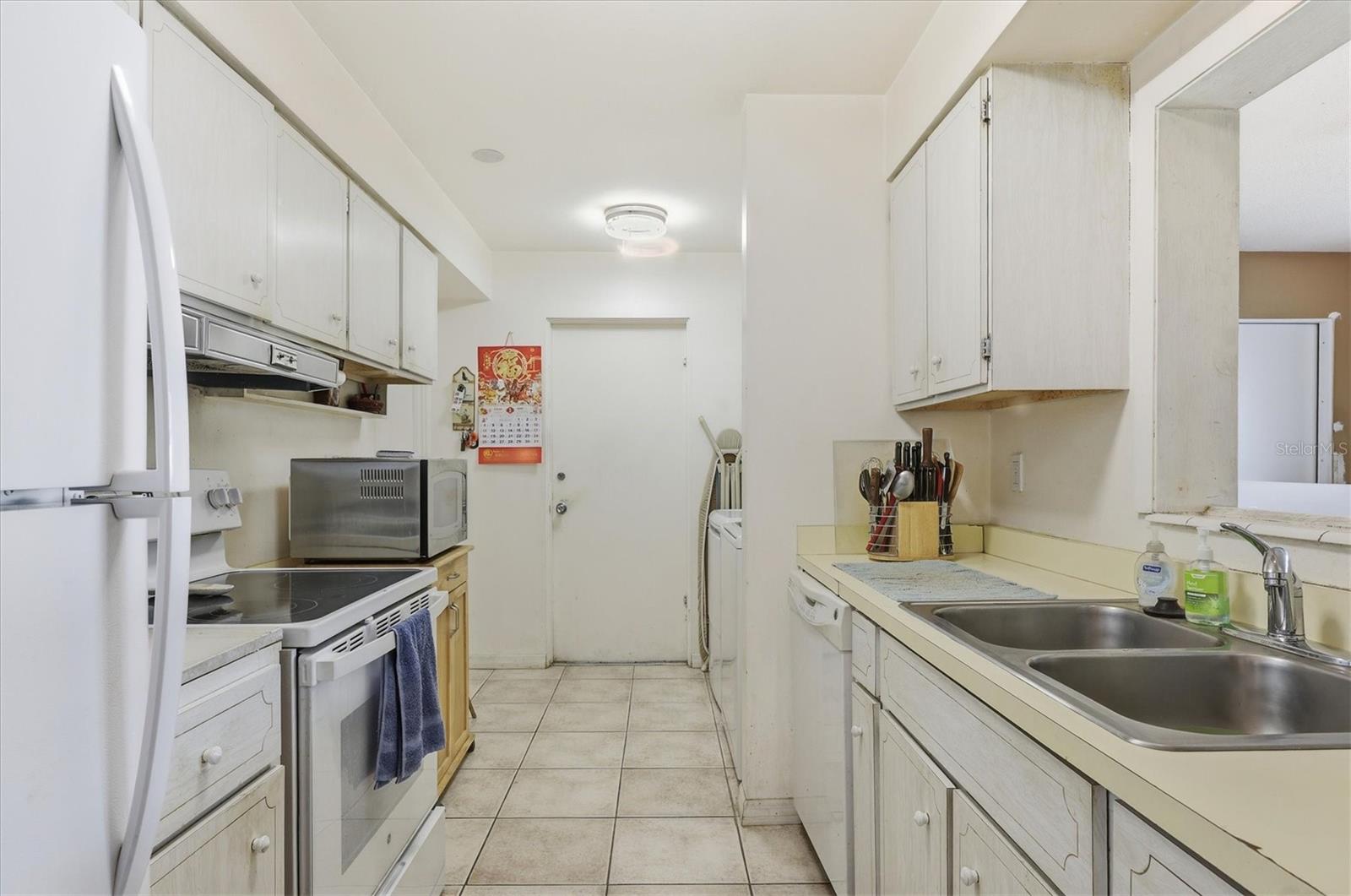 KENSINGTON PARK - Residential