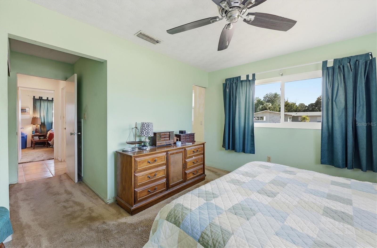 KENSINGTON PARK - Residential