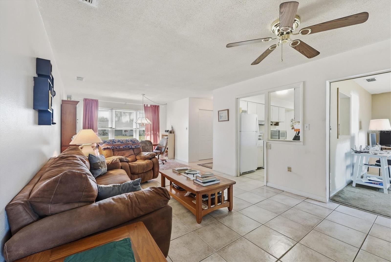 KENSINGTON PARK - Residential