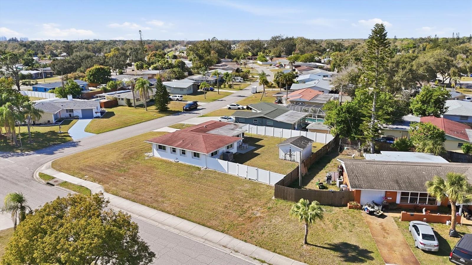 KENSINGTON PARK - Residential