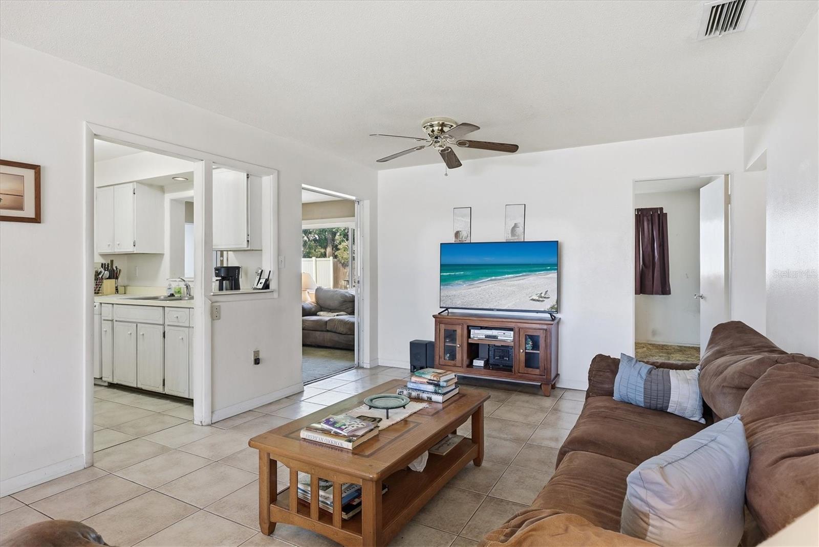 KENSINGTON PARK - Residential