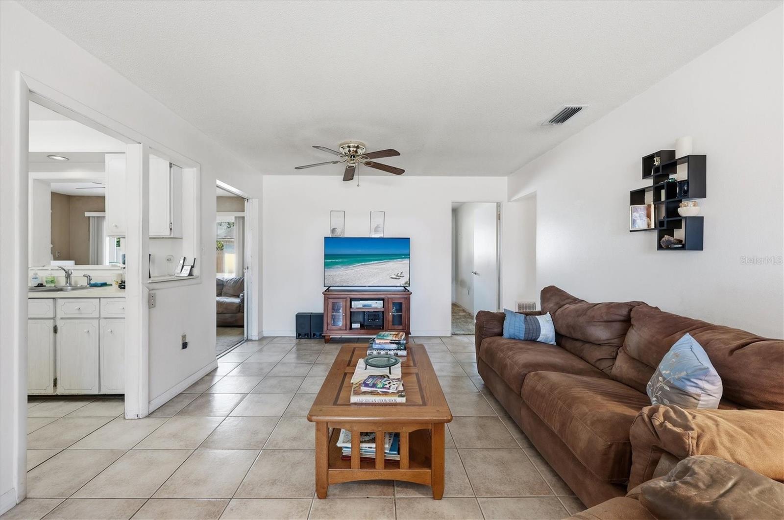 KENSINGTON PARK - Residential