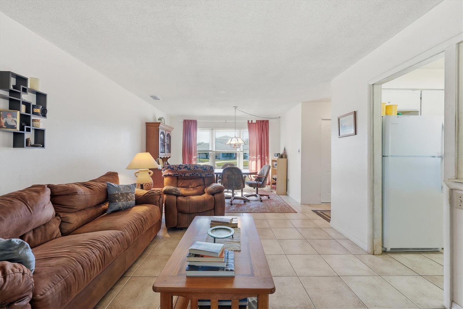 KENSINGTON PARK - Residential