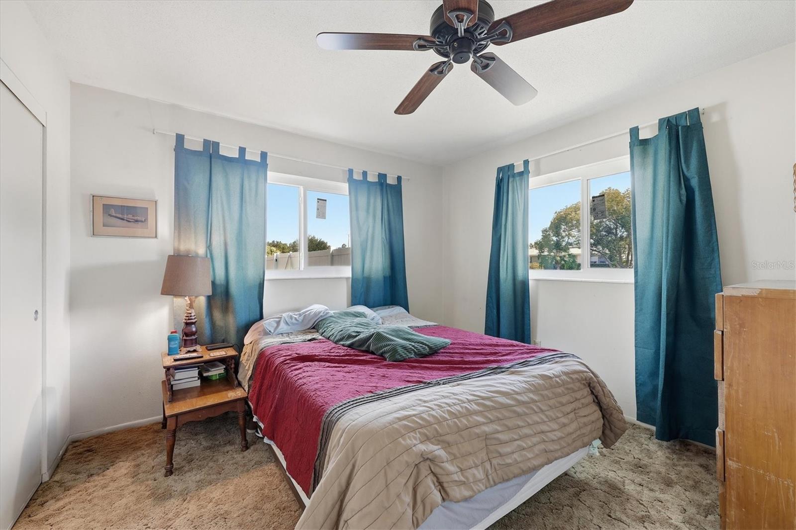 KENSINGTON PARK - Residential