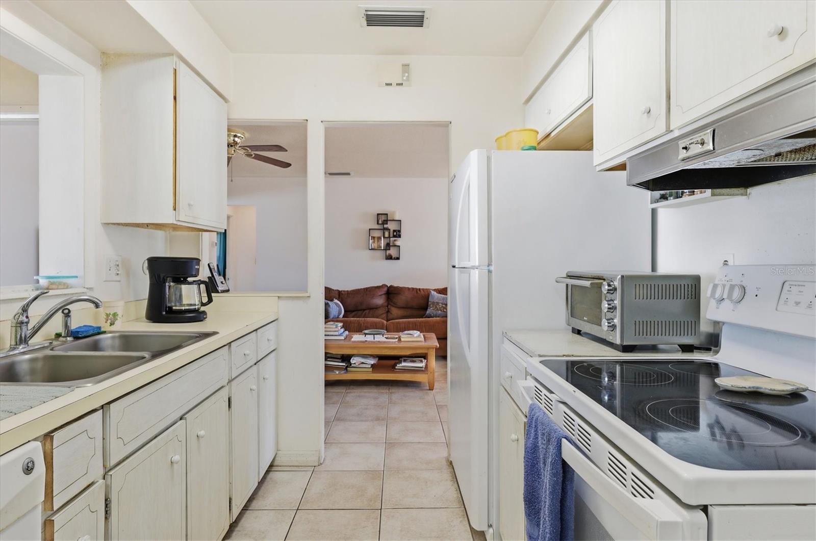 KENSINGTON PARK - Residential