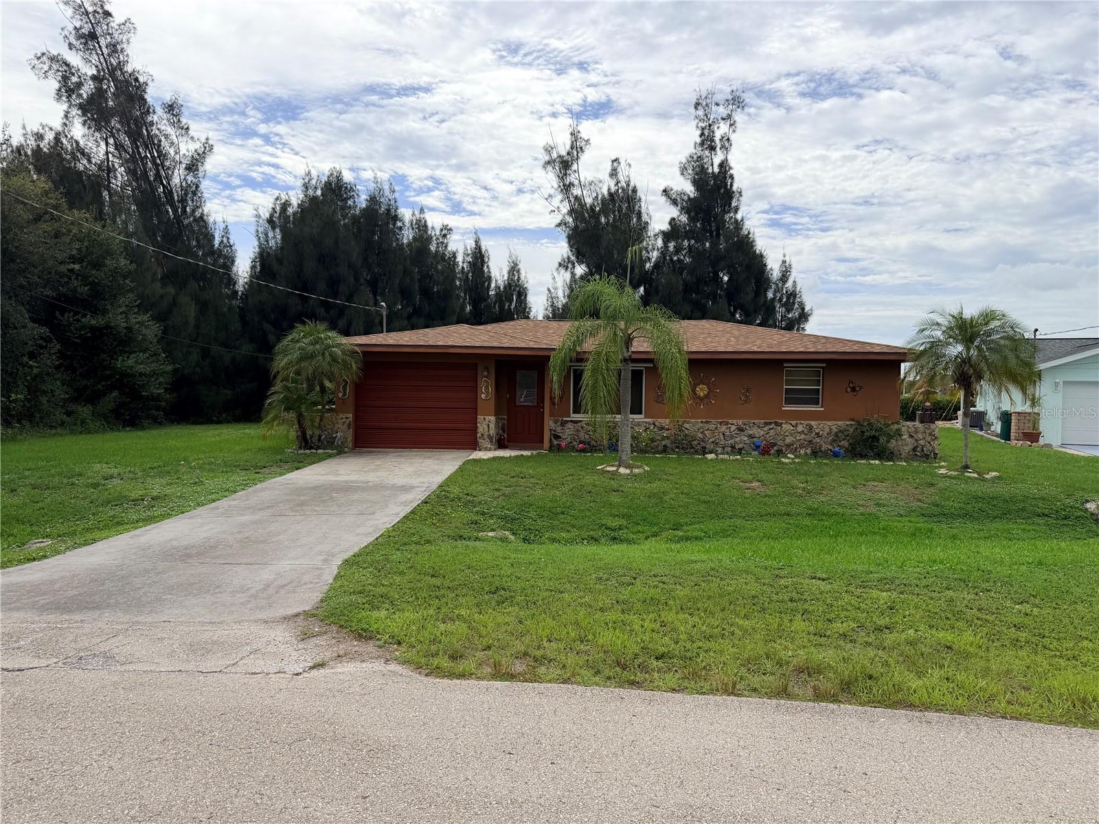 601 INDIAN CREEK LANE