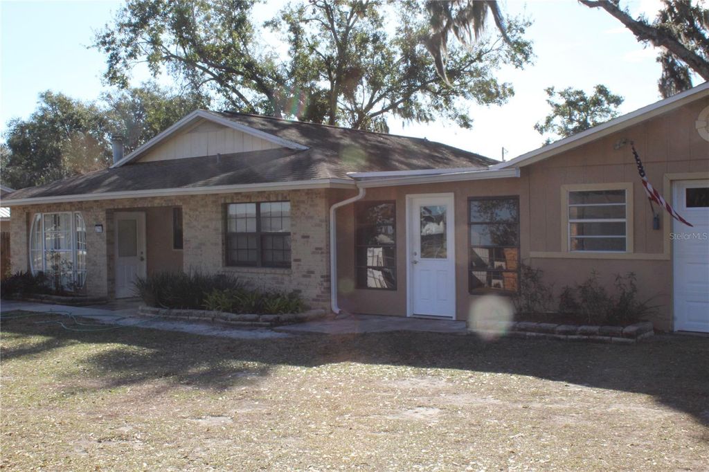 Photo of 2718 Shadywood Place, Lakeland, FL 33810 (MLS # TB8469415)