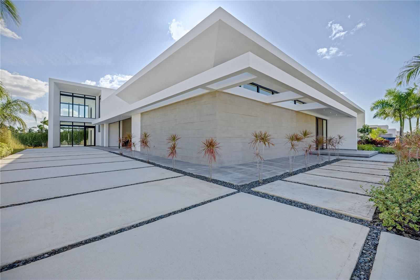 DORADO COUNTRY ESTATES - Residential
