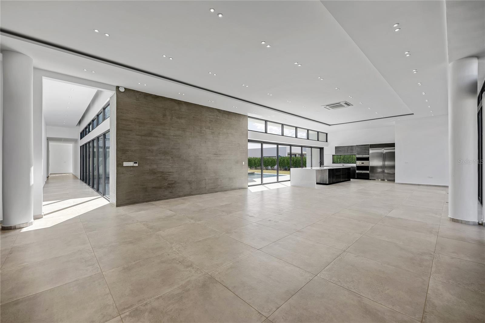 DORADO COUNTRY ESTATES - Residential