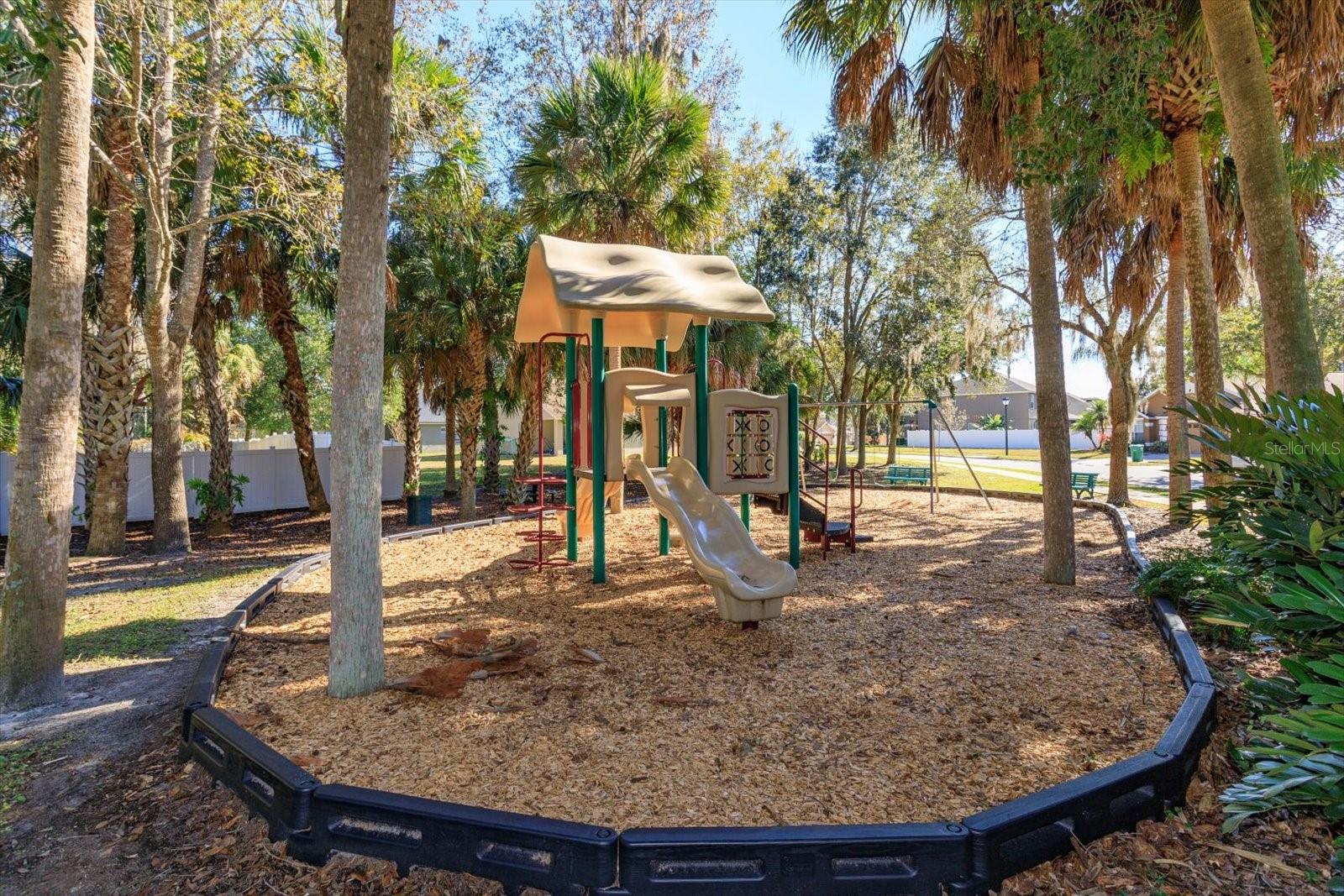 LAKE JESUP WOODS - Residential