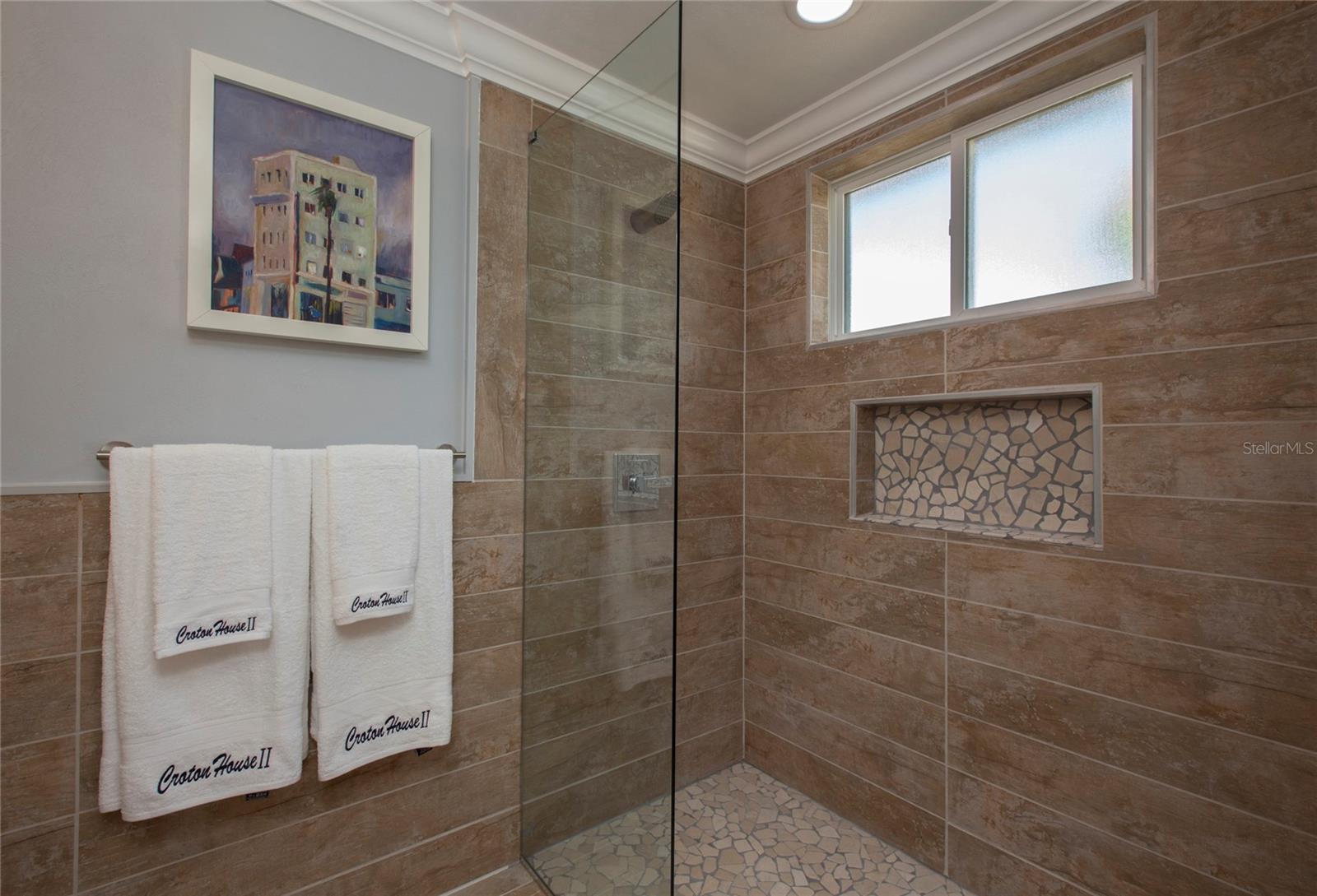 BUENA VISTA SHORES - Residential