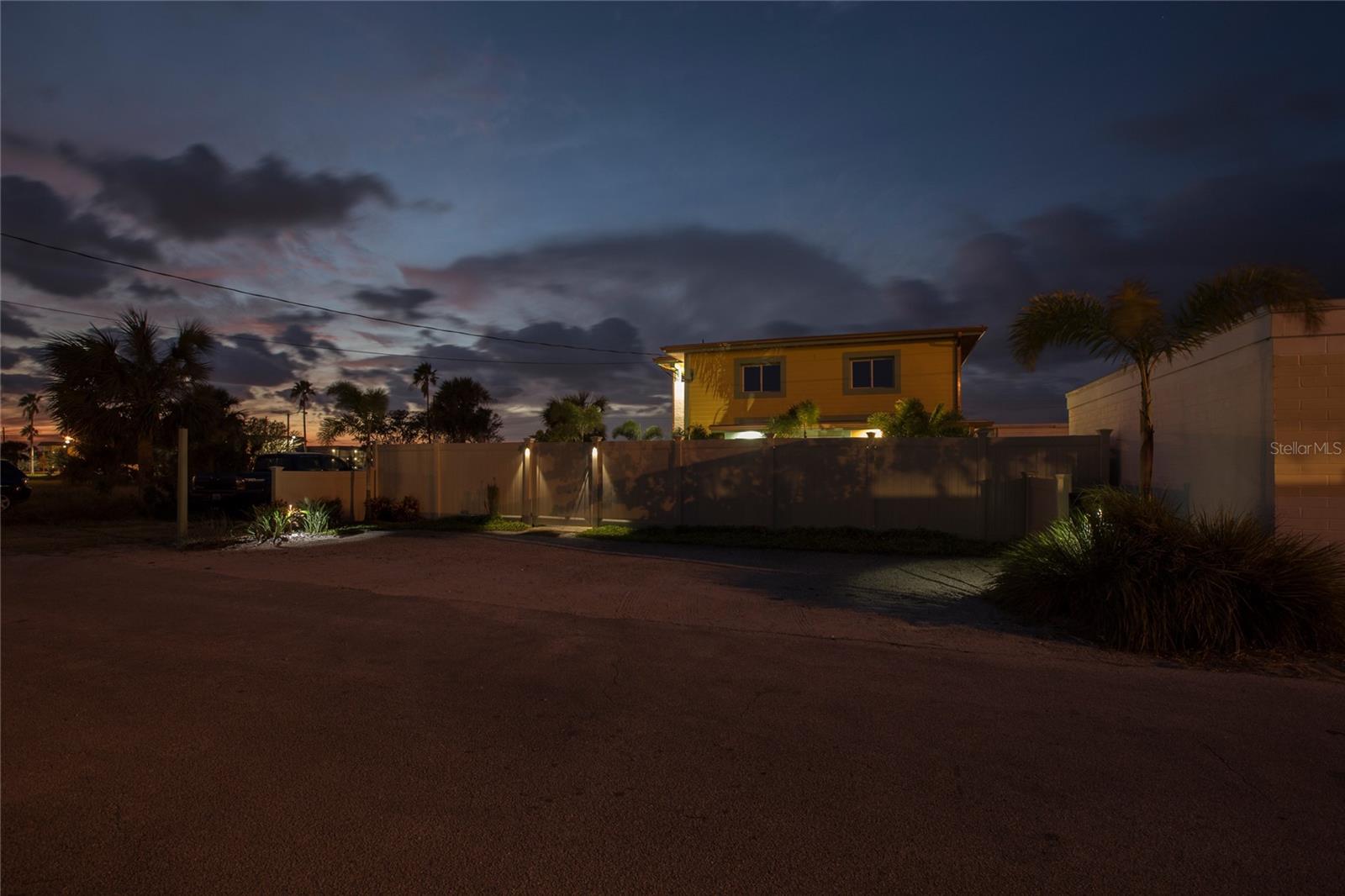 BUENA VISTA SHORES - Residential