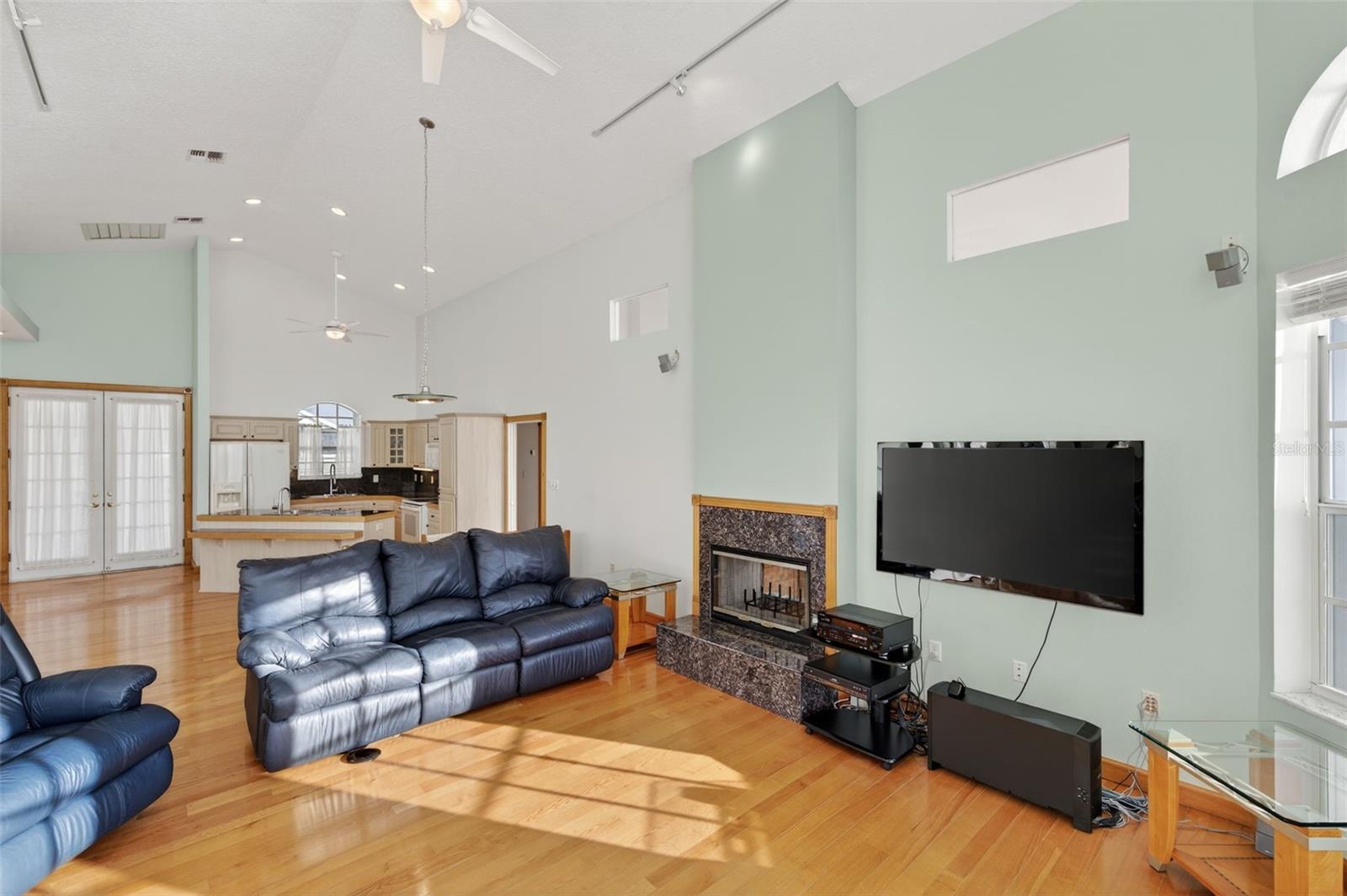 DRIFTWOOD ISLES - Residential