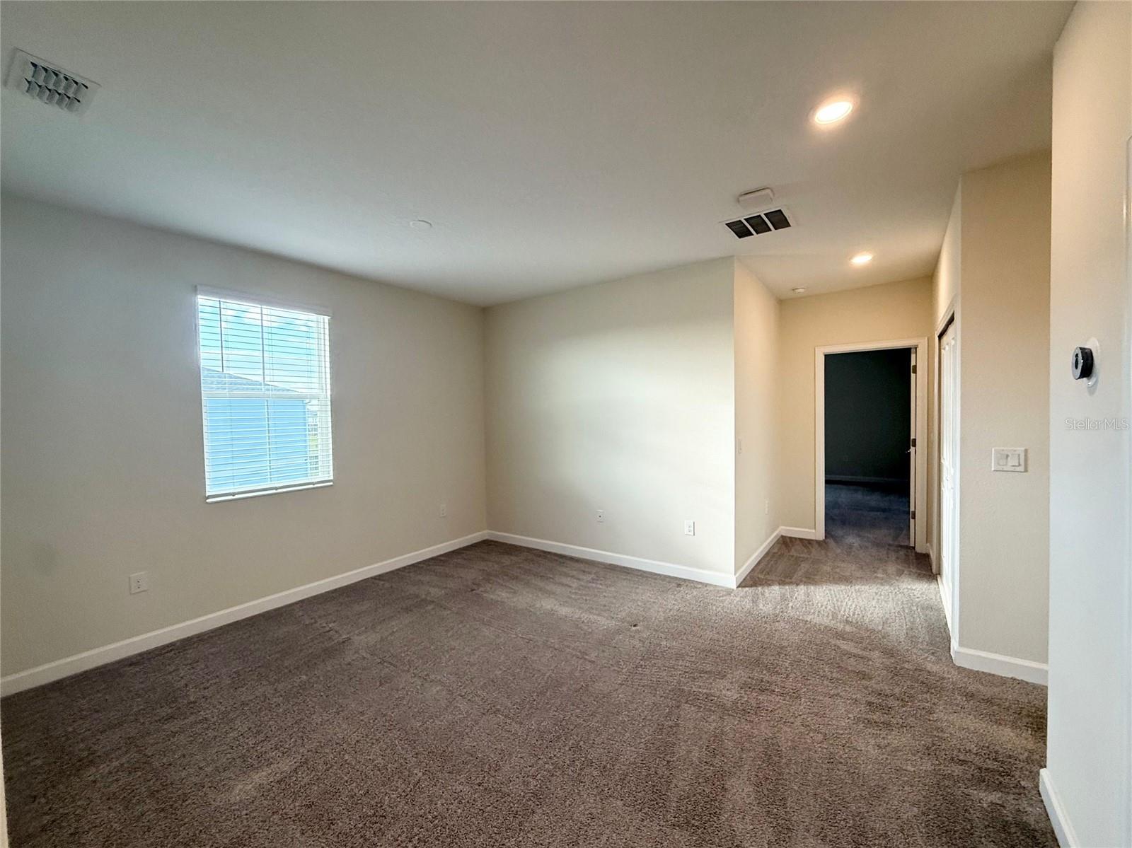 STOREY LAKE TR K - Residential Lease