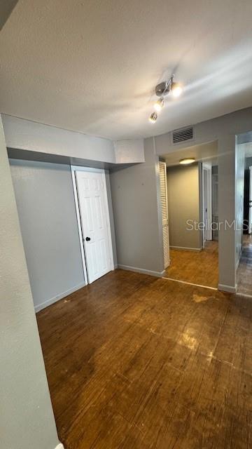 OAK HEIGHTS - Residential