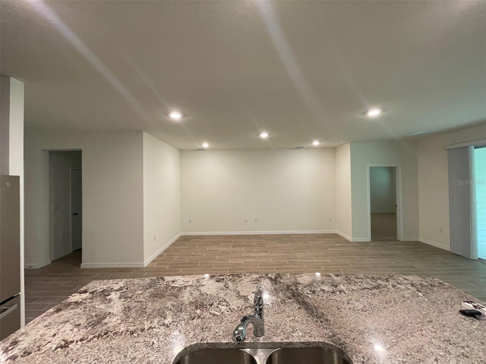 ARBOR GREENS - Residential Lease